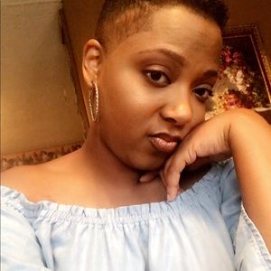 Meet your Posher, Kennith